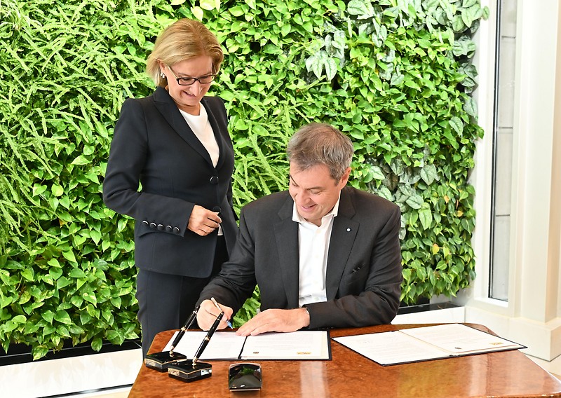 Подписание соглашения о сотрудничестве между Нижней Австрией и Баварией