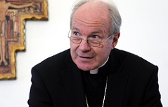 Kardinal Christoph Schönborn am Freitag, 11. November 2011, im Rahmen einer PK zur vorangegangenen Tagung der Bischofskonferenz in Wien.