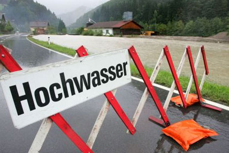 Schild "Hochwasser"