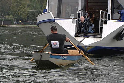 Martin Hoi Weltrekordversuch MS Ossiach Ruderboot