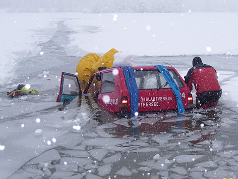 Eiswagen Auto Silbersee eingebrochen