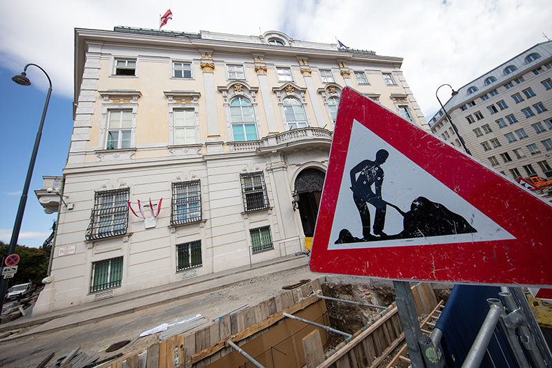 Bauarbeiten vor dem Bundeskanzleramt gestoppt